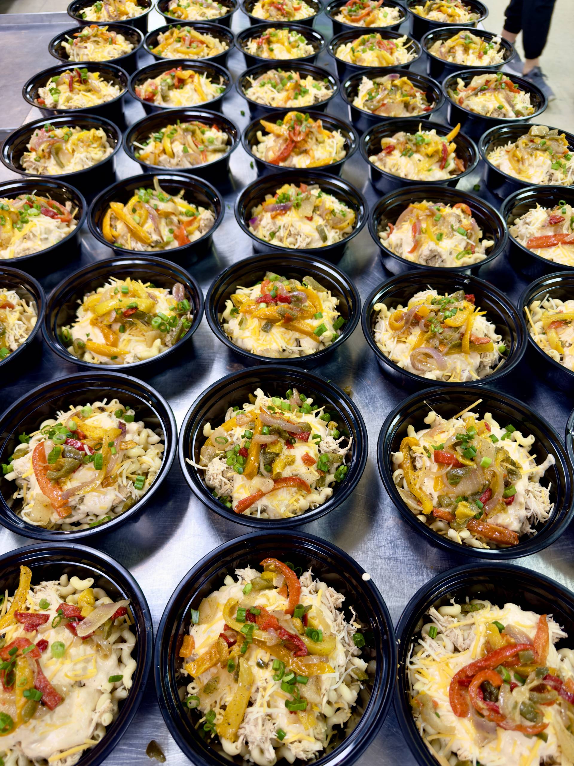 Queso Mac and Cheese with Chicken