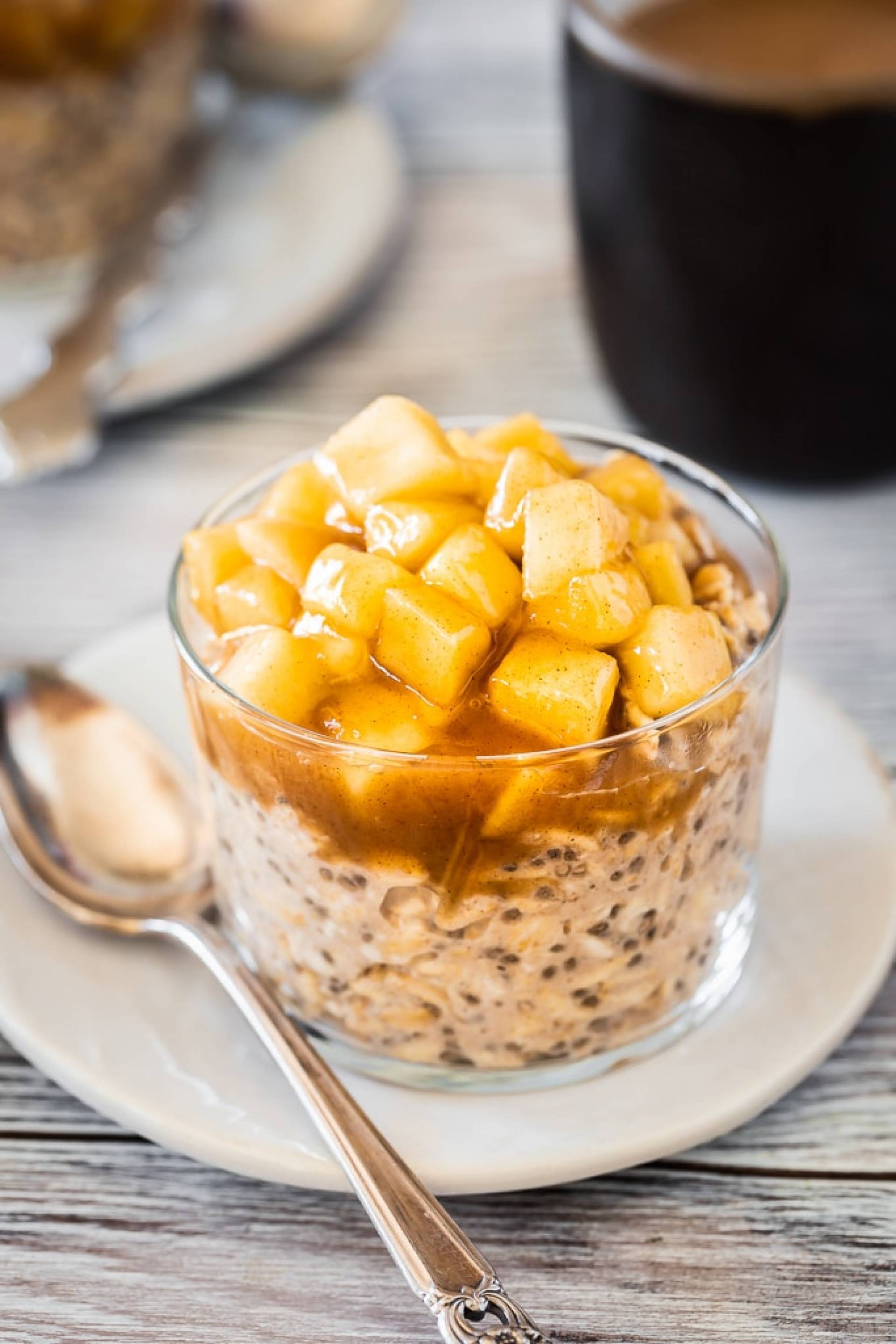 Cinnamon Apple Overnight Oats